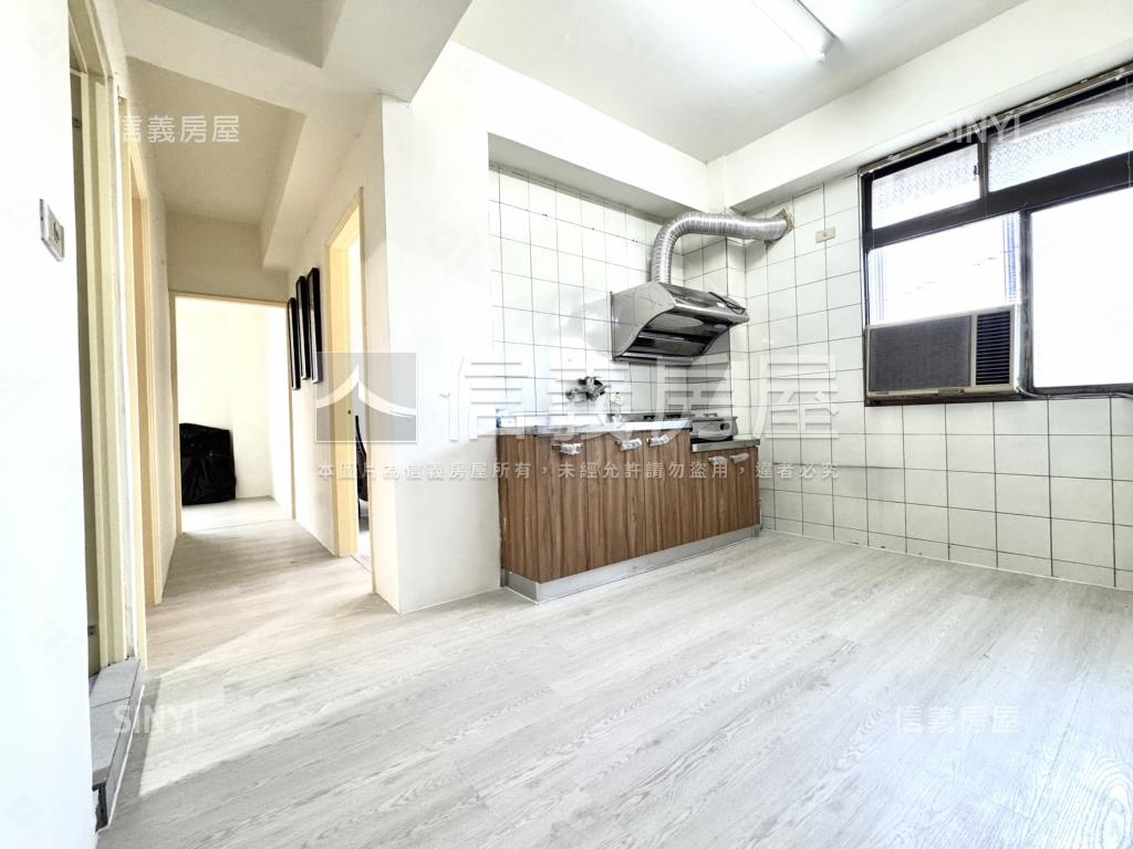 近大里運動中心新整理三房房屋室內格局與周邊環境