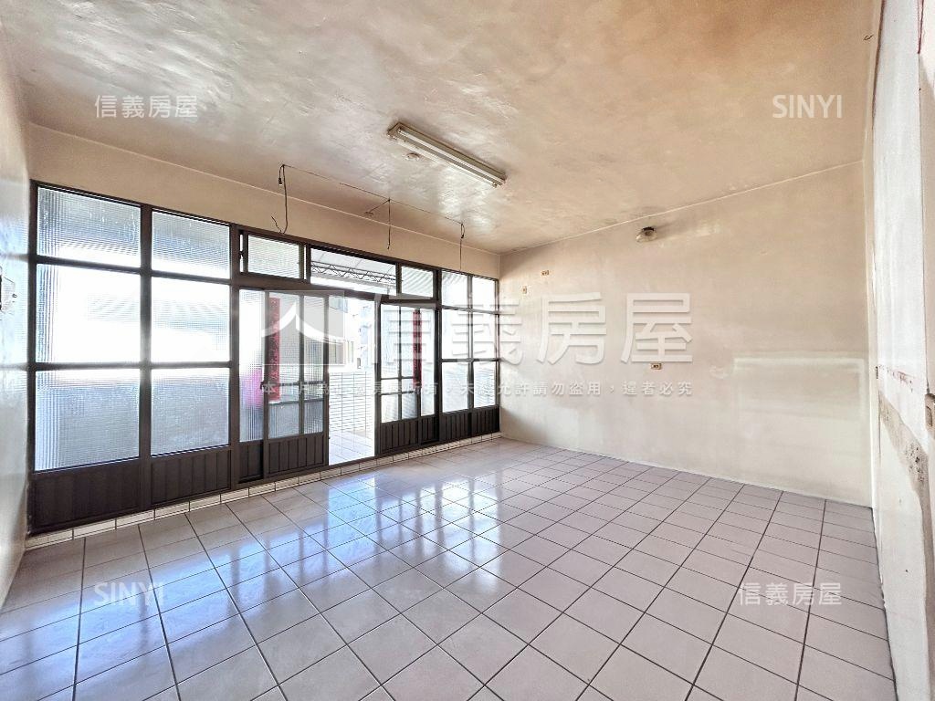 中科邊間大地坪透天房屋室內格局與周邊環境