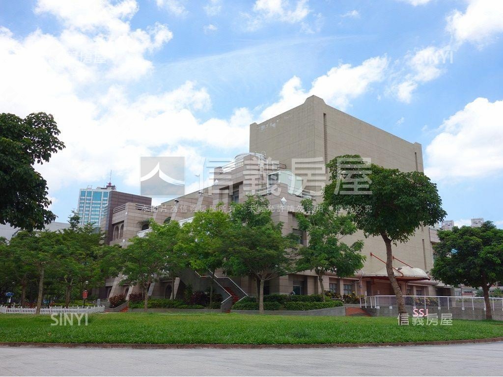 三重站超棒辦公室房屋室內格局與周邊環境
