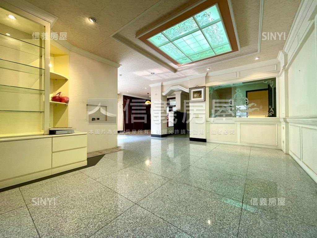 美術館稀有金角店房屋室內格局與周邊環境