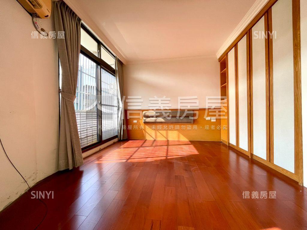美術館稀有金角店房屋室內格局與周邊環境