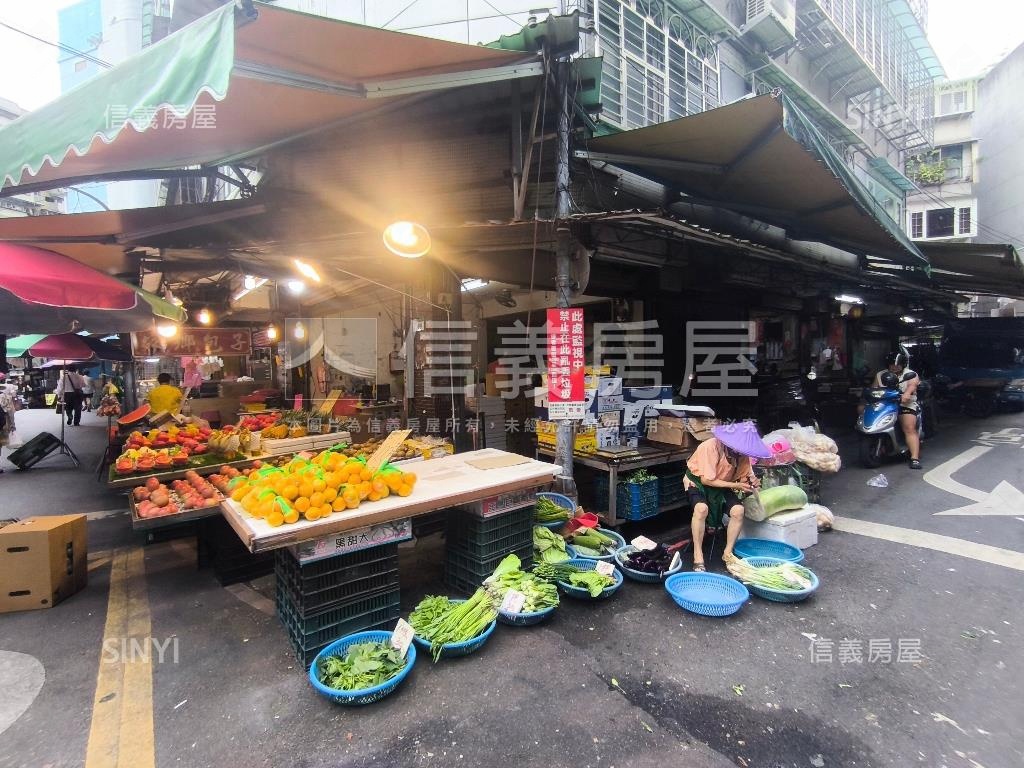虎林市場三角窗面寬雙店面房屋室內格局與周邊環境