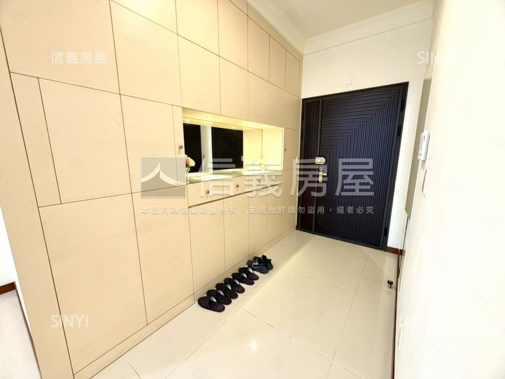 忠泰★美麗進行曲露臺四房房屋室內格局與周邊環境