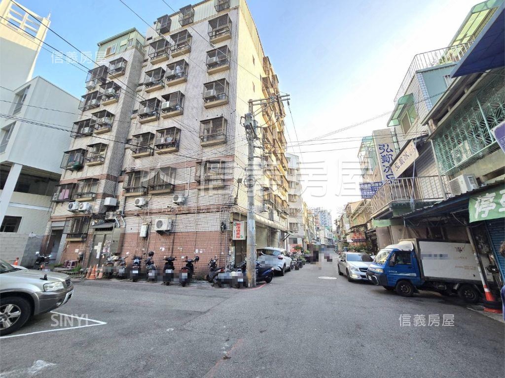 逢甲商圈西屯路投資套房Ⅰ房屋室內格局與周邊環境