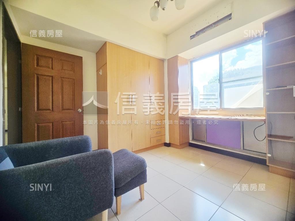 新埔～健華新城三房車位房屋室內格局與周邊環境