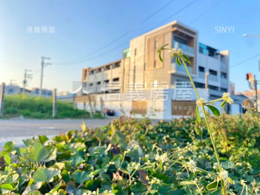 安南雙面臨路整合角窗地房屋室內格局與周邊環境