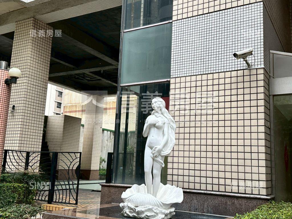 富比帝王臻藏雙車位雲美邸房屋室內格局與周邊環境