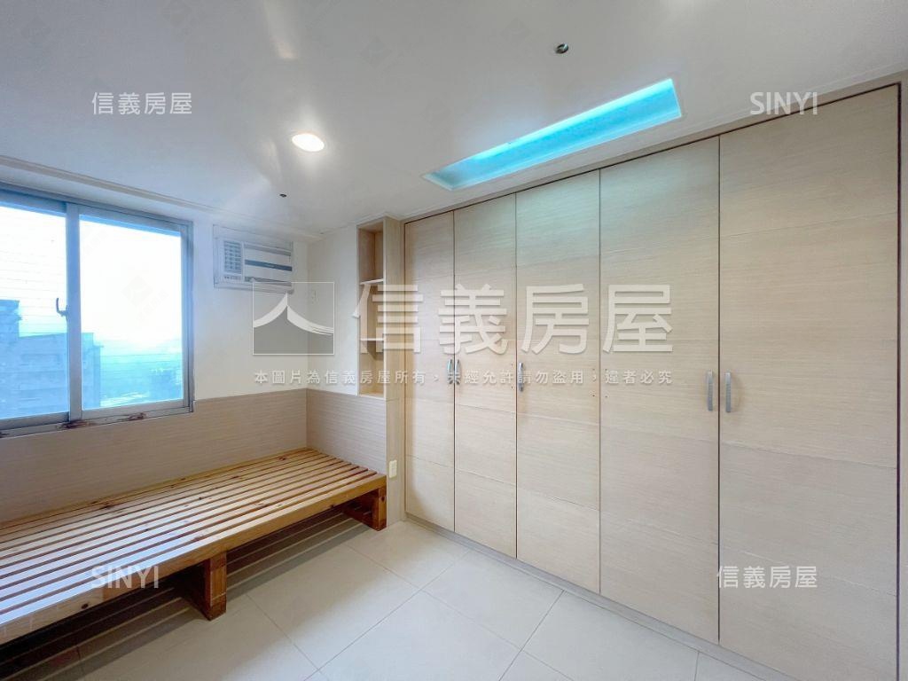 翡翠花園高樓明亮四房車位房屋室內格局與周邊環境
