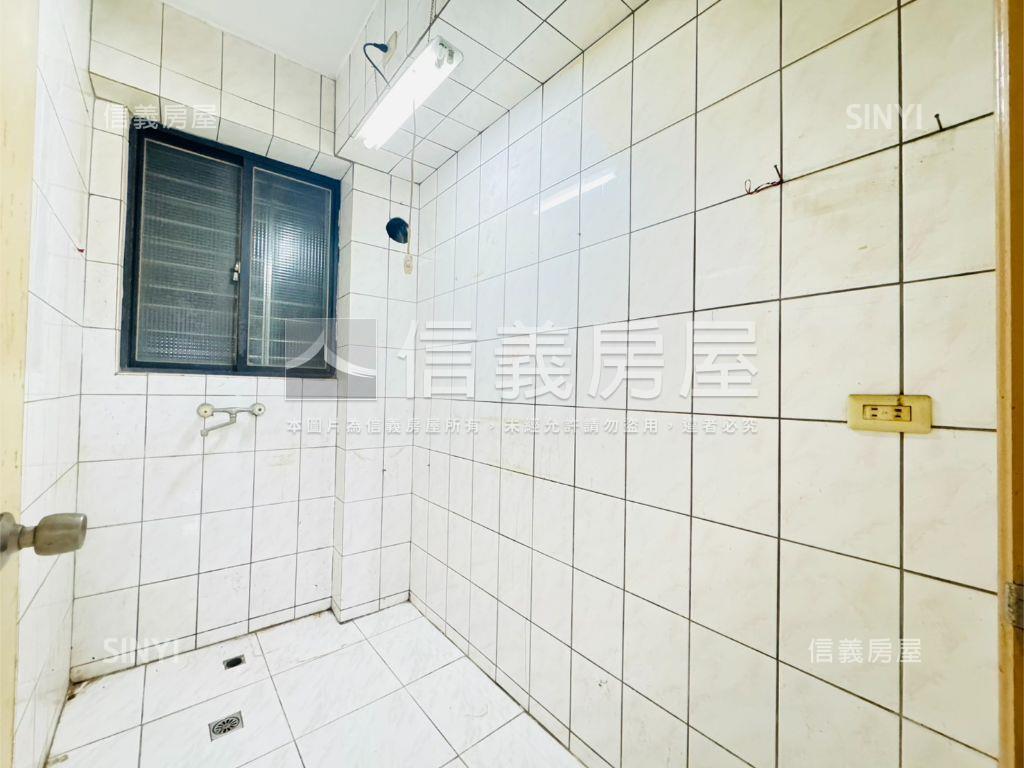 輕齡強點低總價２樓漂漂屋房屋室內格局與周邊環境