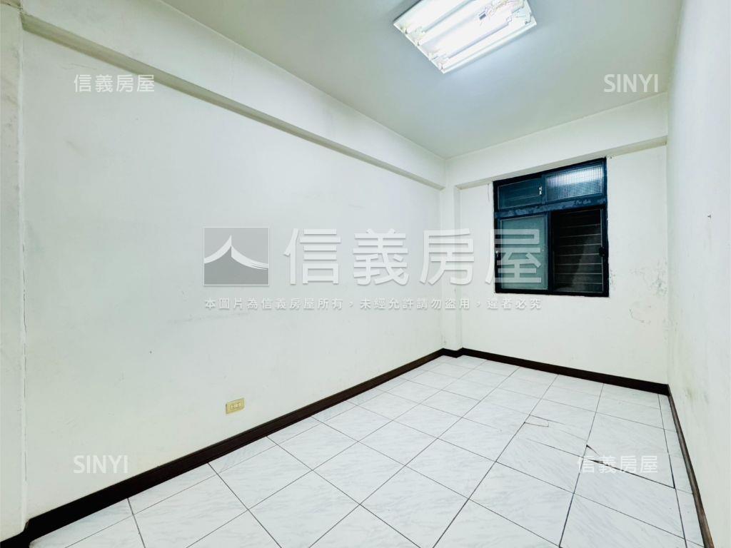 輕齡強點低總價２樓漂漂屋房屋室內格局與周邊環境