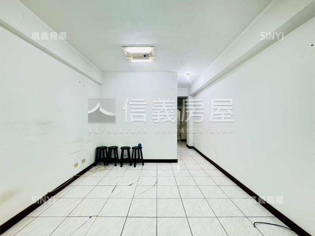 輕齡強點低總價２樓漂漂屋房屋室內格局與周邊環境