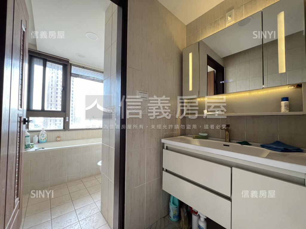 ♫八期雙鋼琴精裝兩房車位房屋室內格局與周邊環境