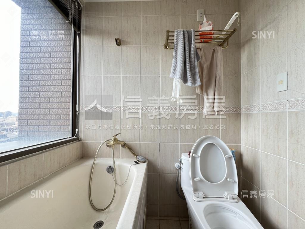 ♫八期雙鋼琴精裝兩房車位房屋室內格局與周邊環境