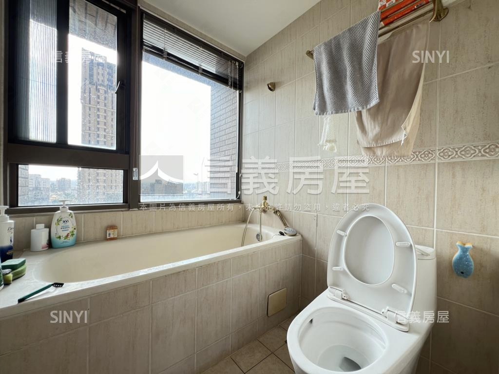 ♫八期雙鋼琴精裝兩房車位房屋室內格局與周邊環境