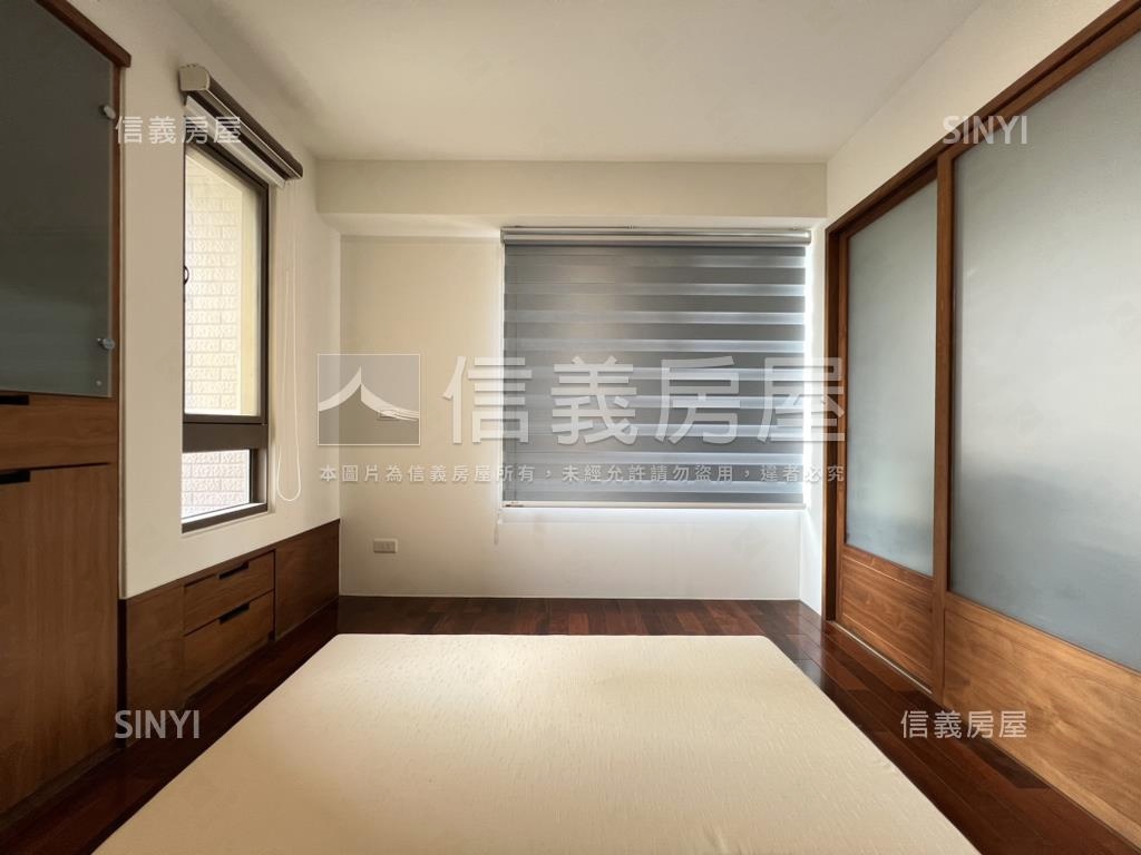 ♫八期雙鋼琴精裝兩房車位房屋室內格局與周邊環境