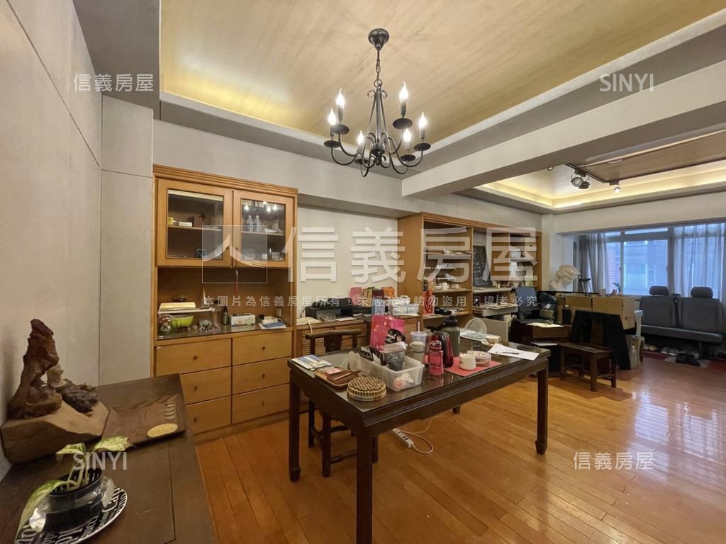 巴黎伯爵＿職人咖啡薰陶宅房屋室內格局與周邊環境