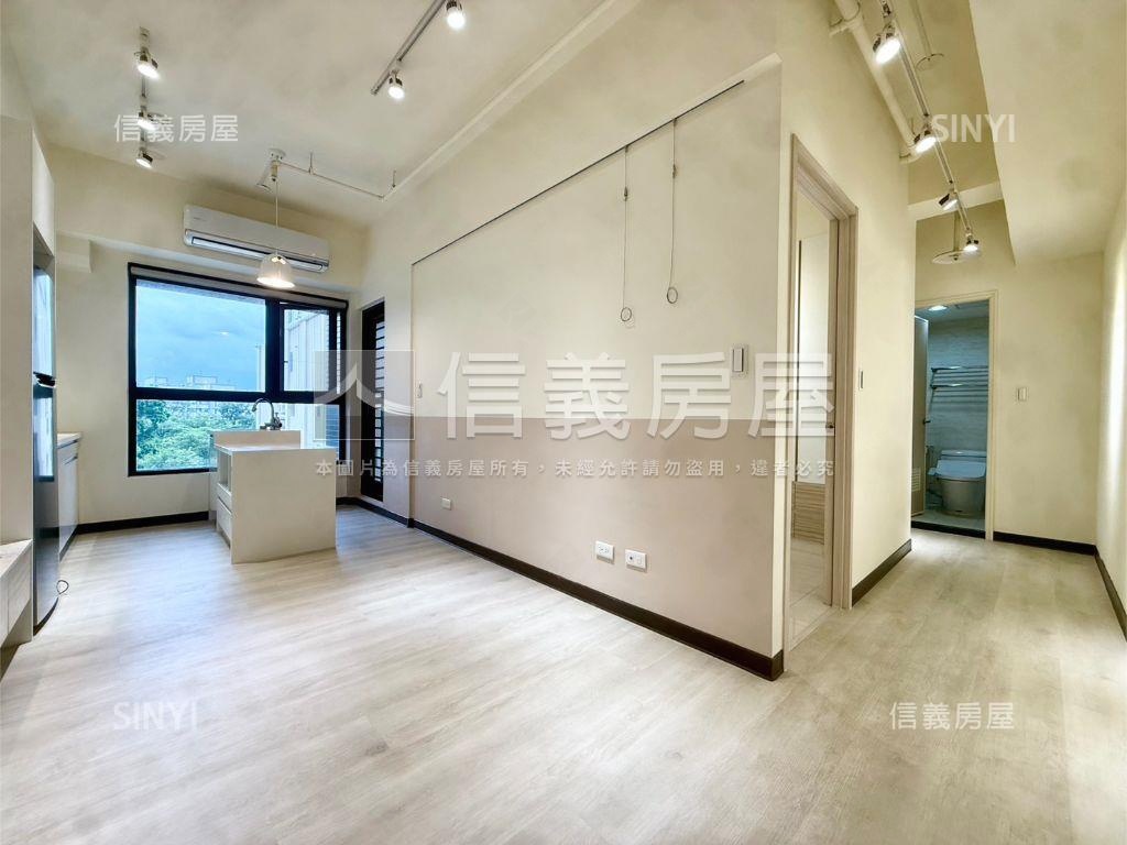 上東城｜面泳池溫馨的兩房房屋室內格局與周邊環境