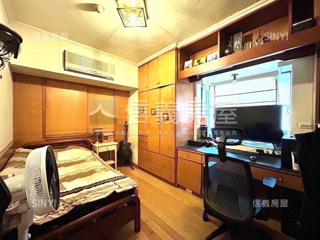 南京捷運電梯管理三房房屋室內格局與周邊環境