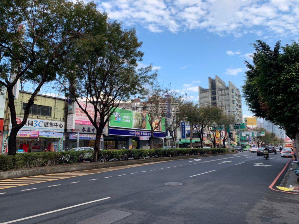 中清經貿公寓三樓房屋室內格局與周邊環境