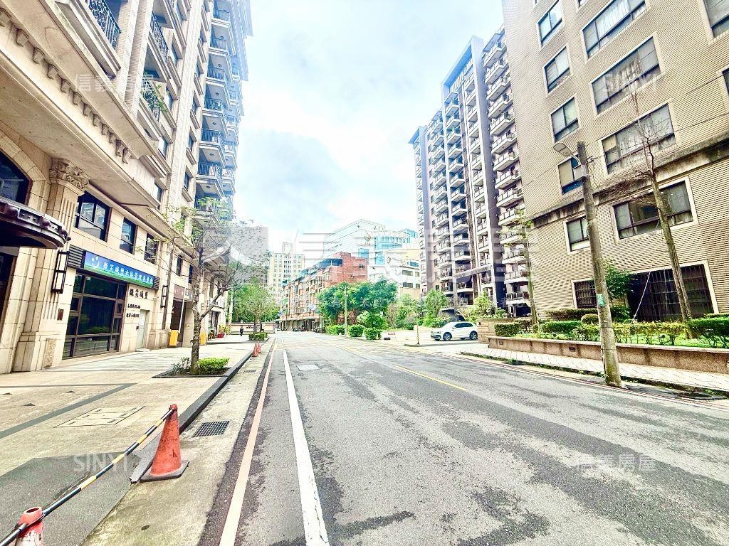 內壢微笑城堡金店面房屋室內格局與周邊環境