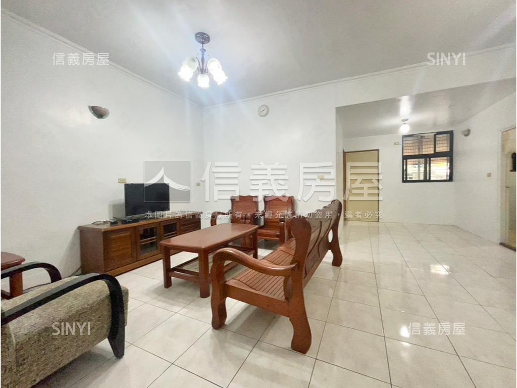 近新泰國小三房美寓房屋室內格局與周邊環境