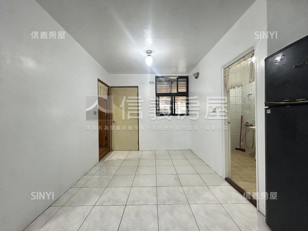 近新泰國小三房美寓房屋室內格局與周邊環境