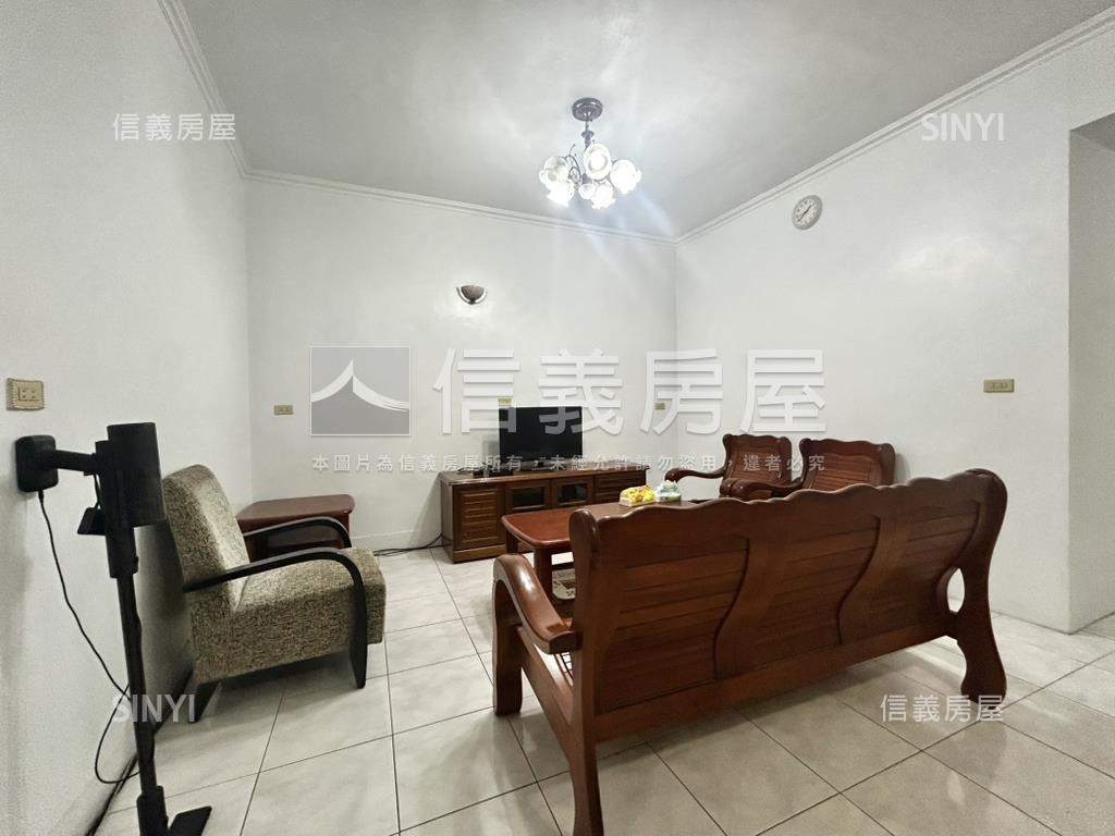 近新泰國小三房美寓房屋室內格局與周邊環境