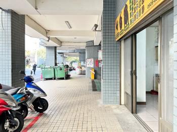 嶺東文山國小松天下金店面