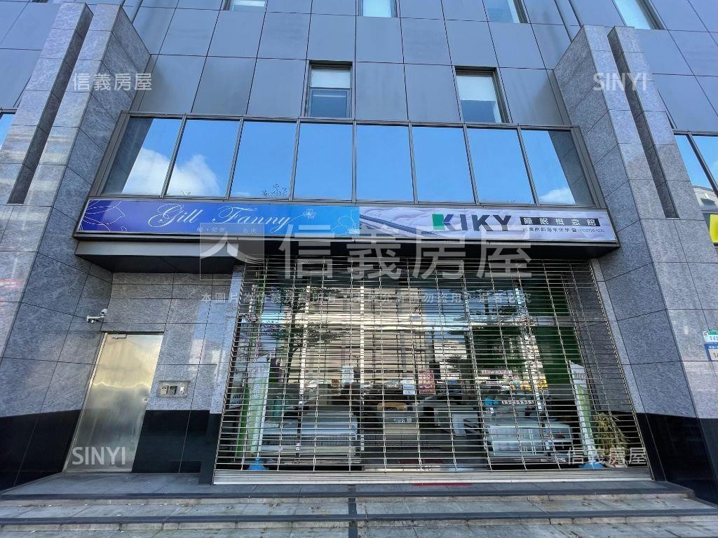 面寬２１米。百坪金店房屋室內格局與周邊環境