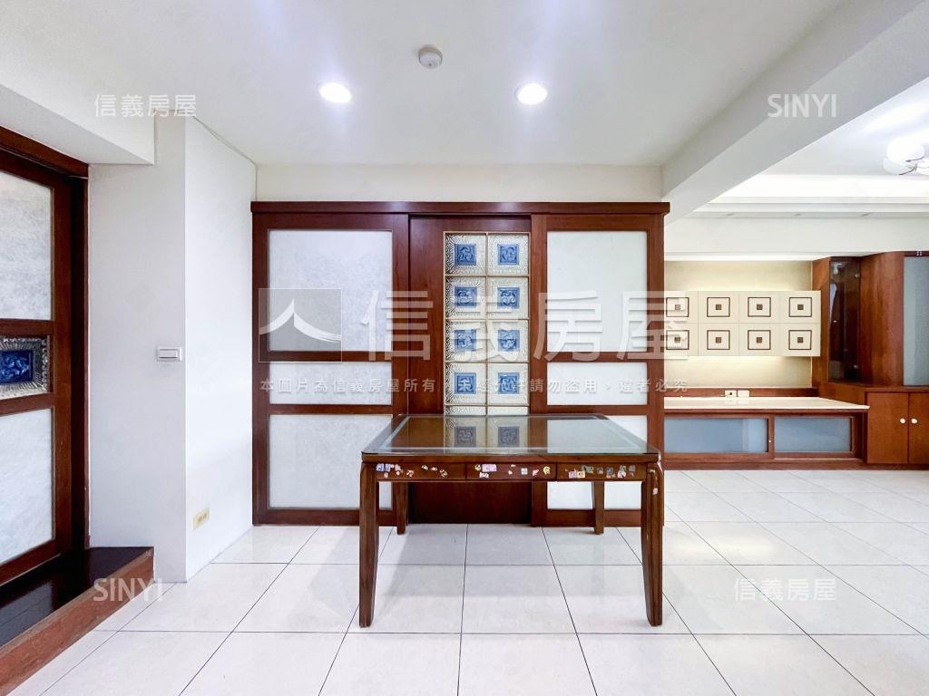 惠文國小三房平面車位房屋室內格局與周邊環境