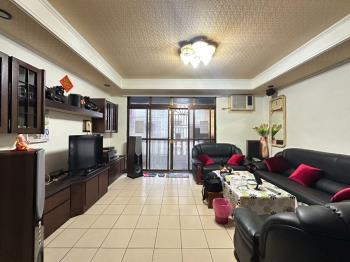 光華國小泰鼎花都