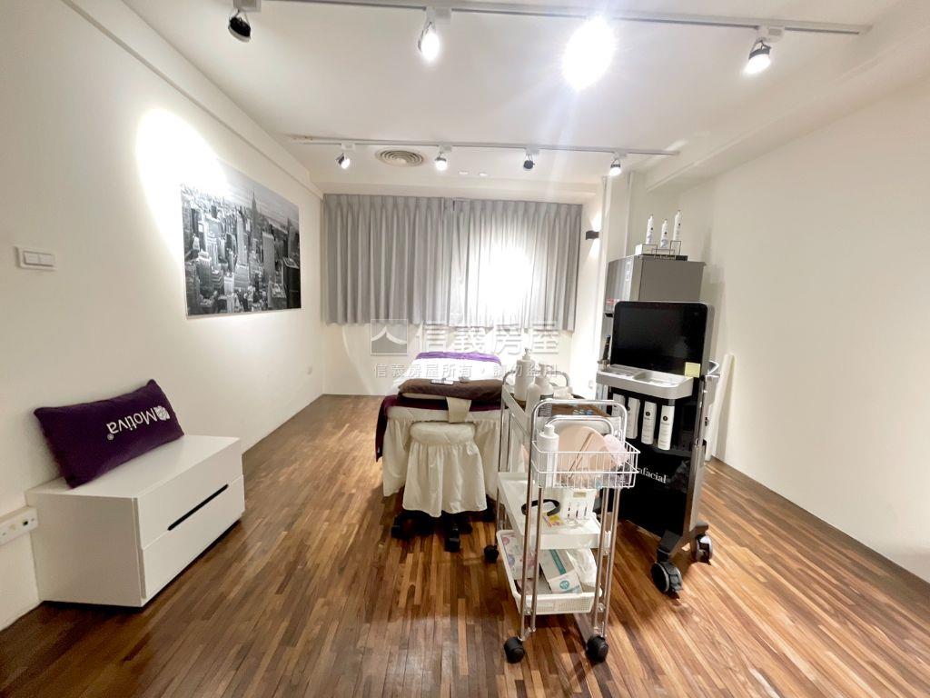 近市政府★百坪６房裝潢戶房屋室內格局與周邊環境