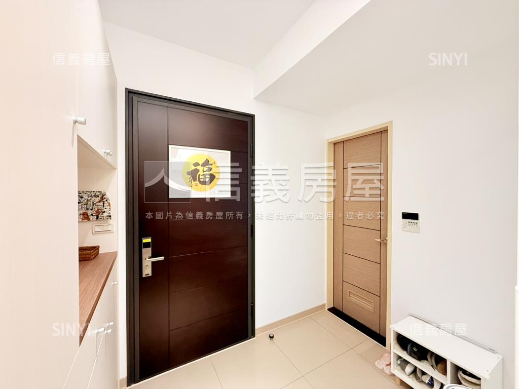 頤昌耘萃小資樹海兩房車位房屋室內格局與周邊環境