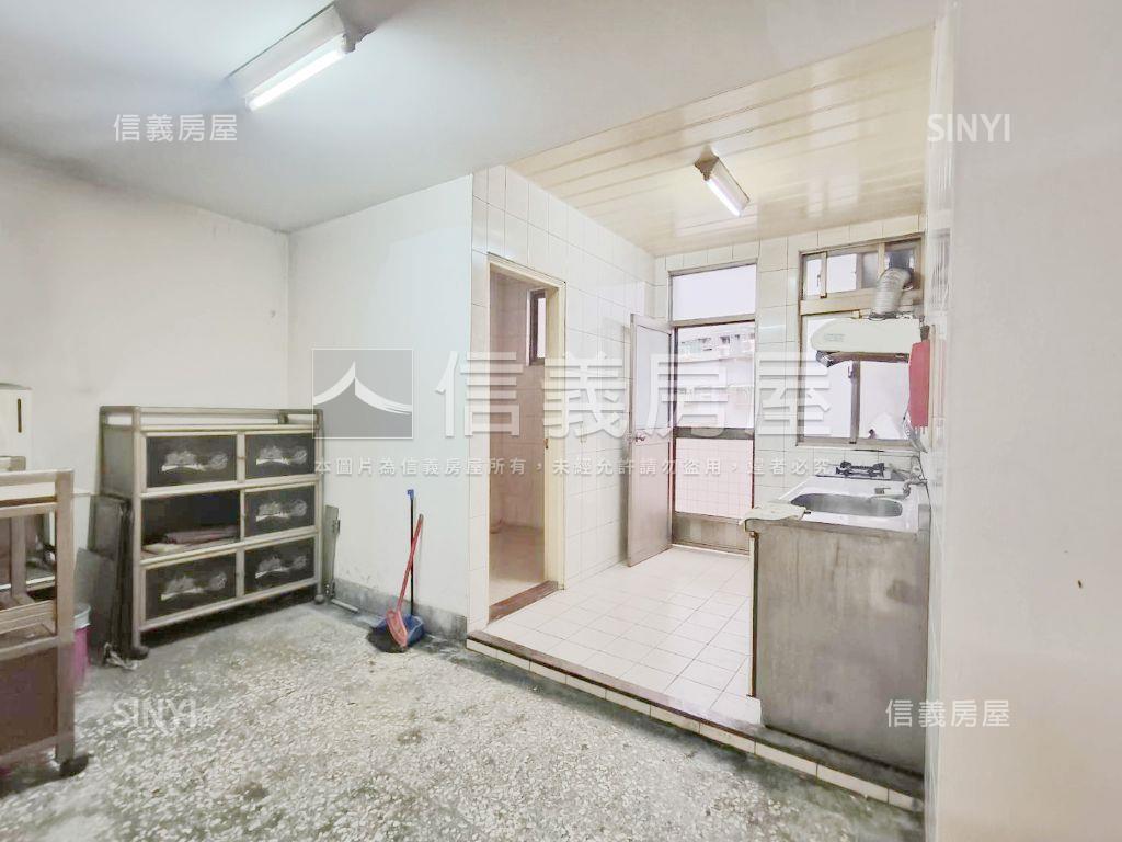 板南線新埔站方正美宅房屋室內格局與周邊環境