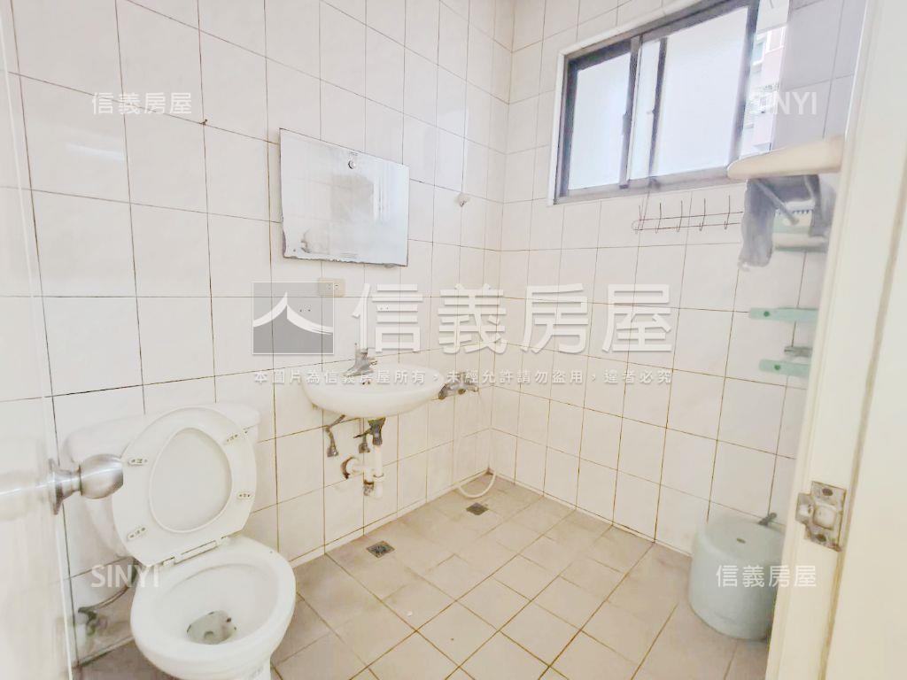 板南線新埔站方正美宅房屋室內格局與周邊環境