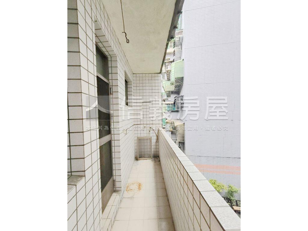 板南線新埔站方正美宅房屋室內格局與周邊環境