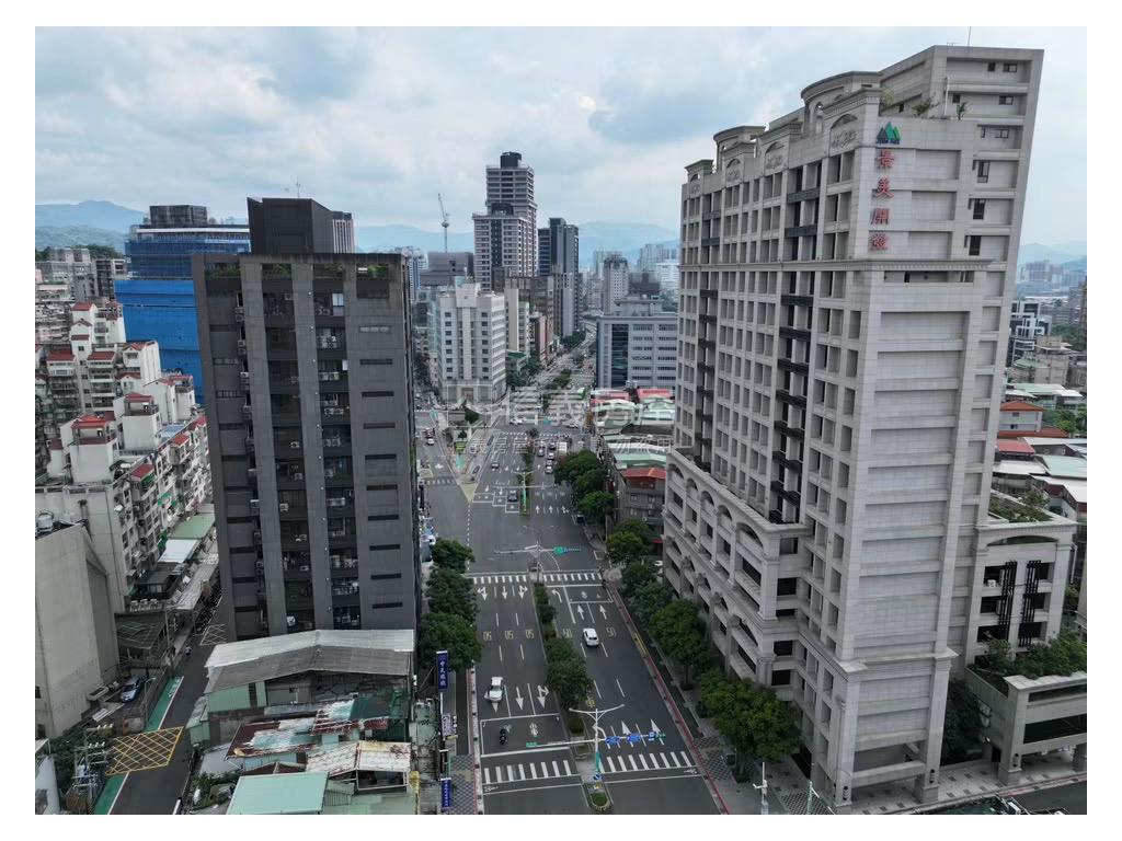 【景美聯山】３房＋雙車位房屋室內格局與周邊環境
