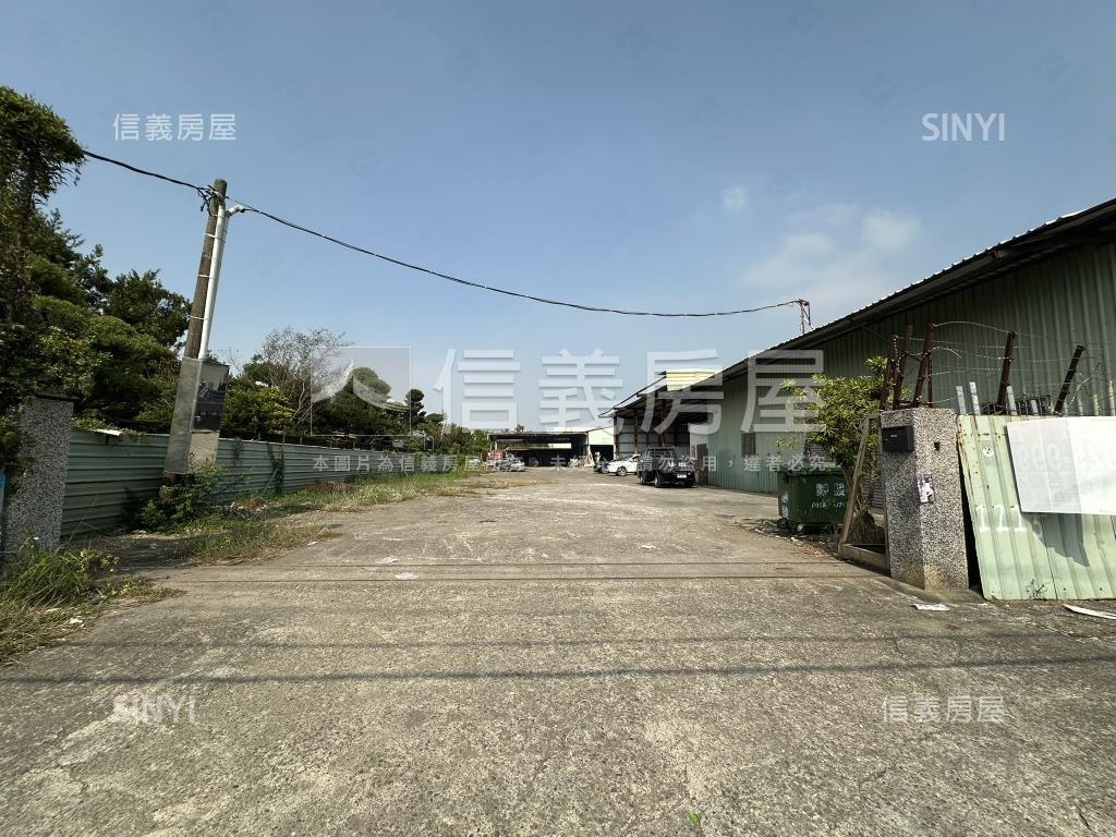 近鳥松中正路都內農地廠房房屋室內格局與周邊環境