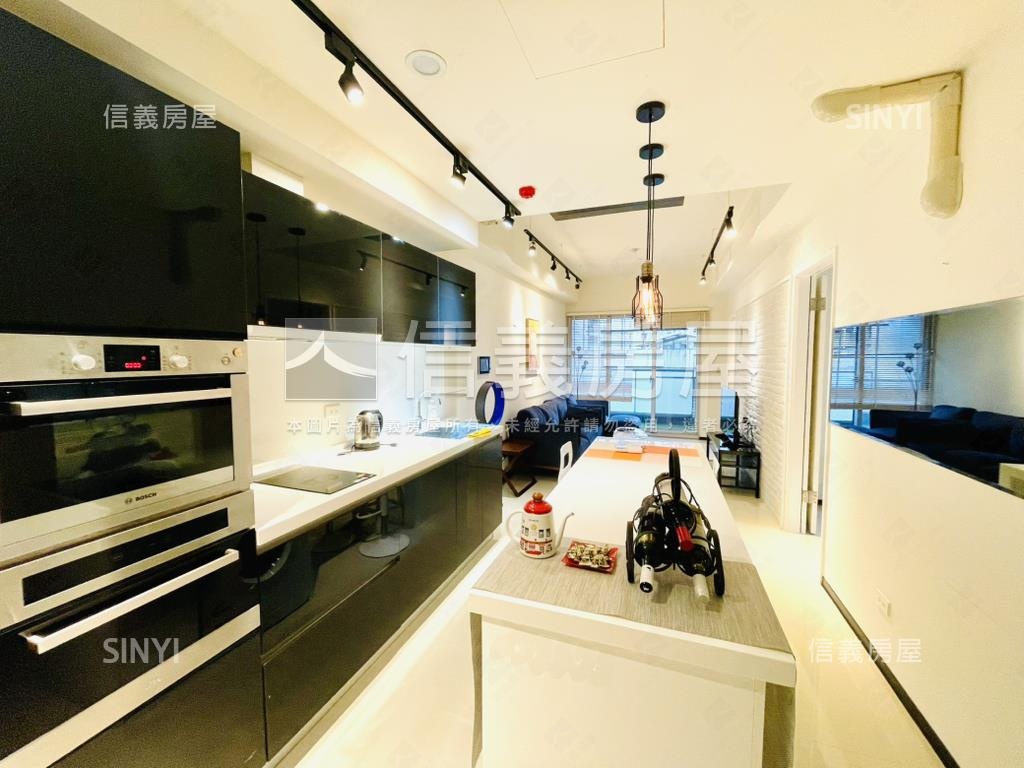 碧湖君品兩房車位房屋室內格局與周邊環境