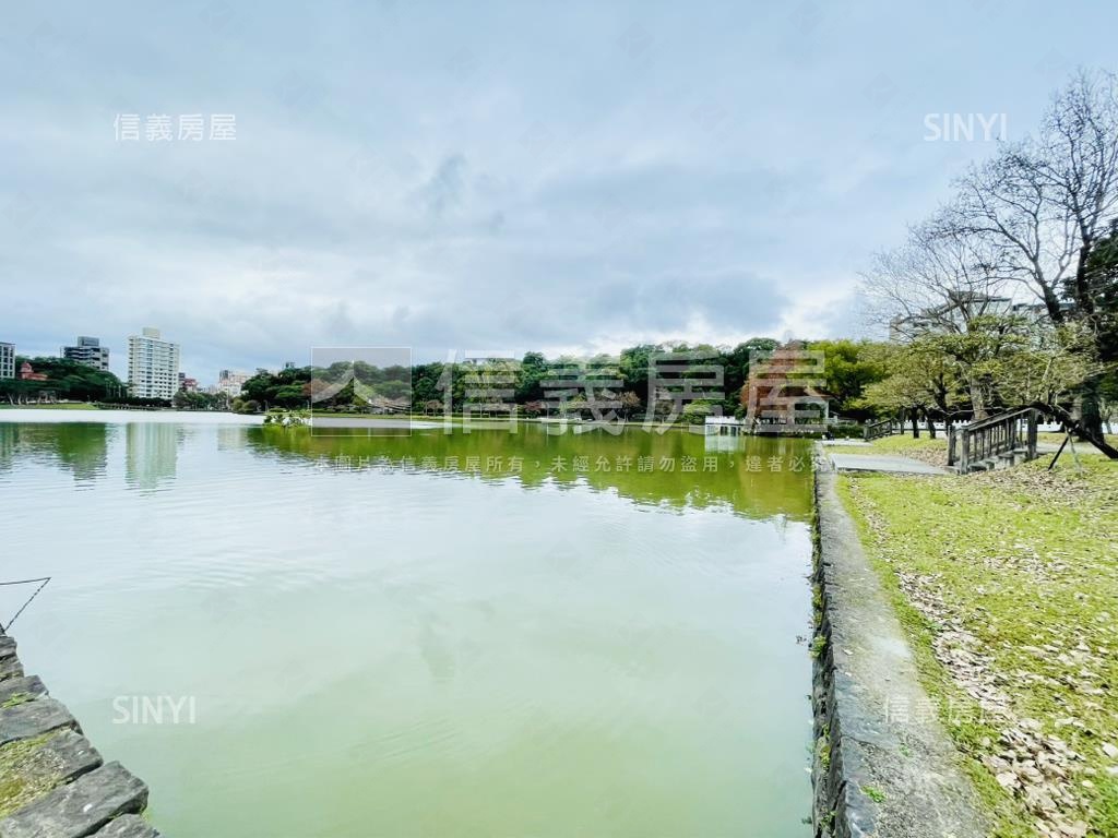 碧湖君品兩房車位房屋室內格局與周邊環境