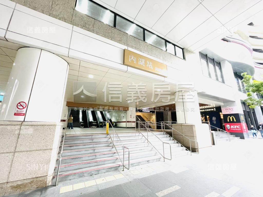 碧湖君品兩房車位房屋室內格局與周邊環境