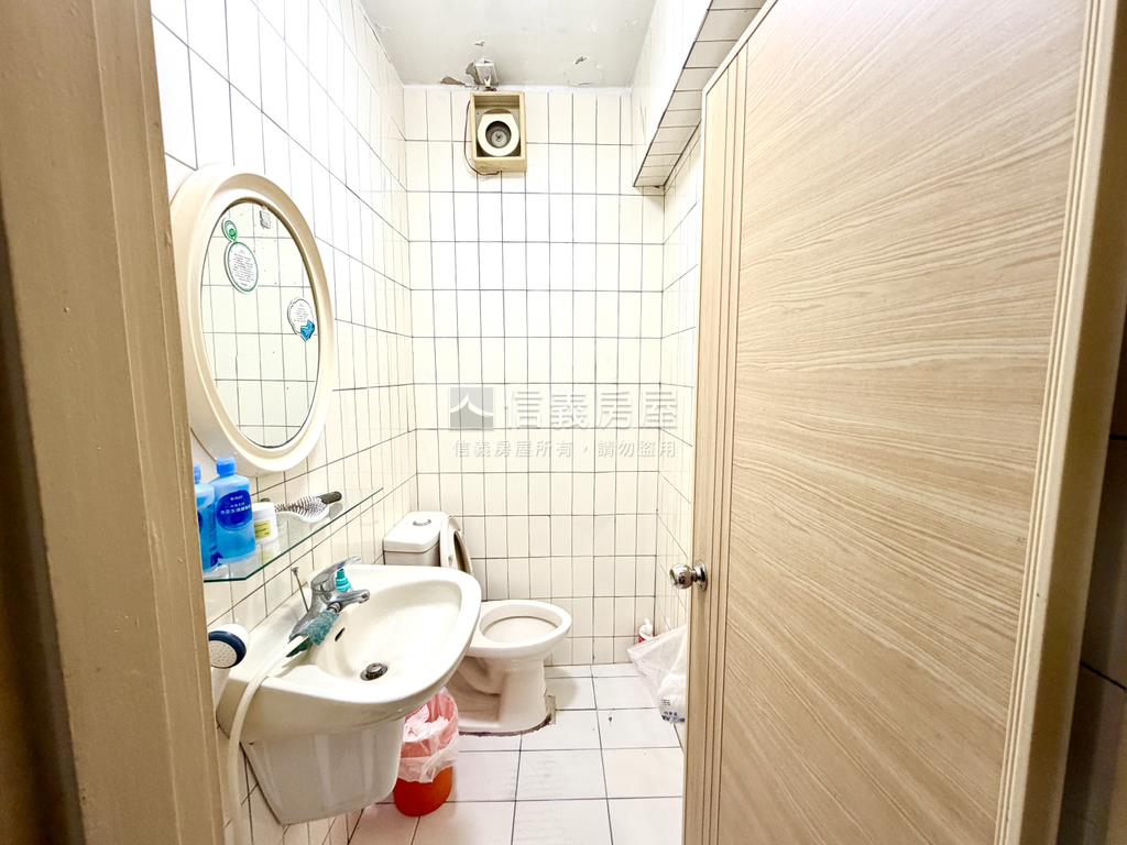 玫瑰庭院樓中樓房屋室內格局與周邊環境