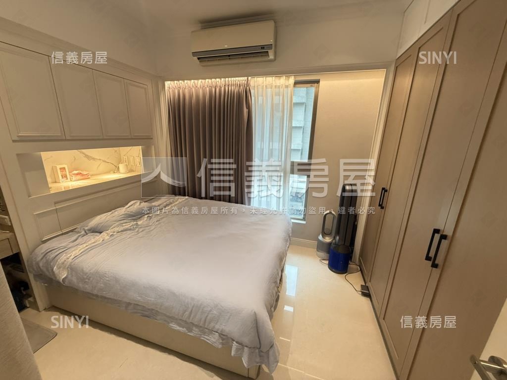 邊間裝潢三房車位房屋室內格局與周邊環境
