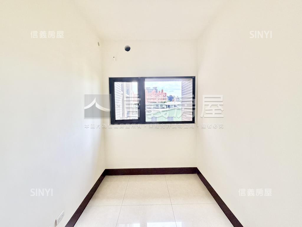新板宸．精粹四房房屋室內格局與周邊環境