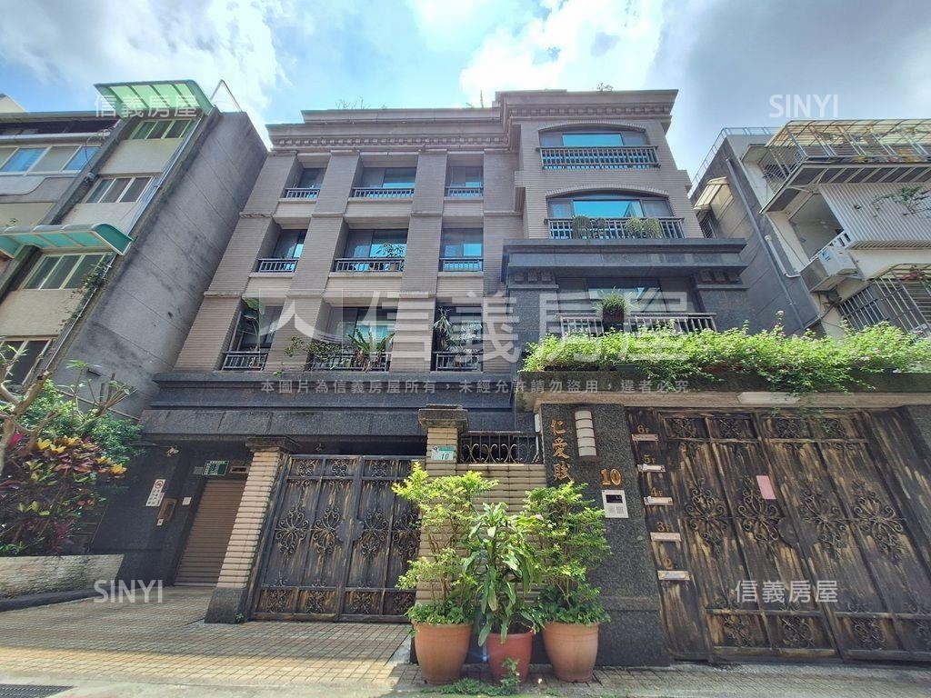 仁愛賦玉採光三房車位房屋室內格局與周邊環境