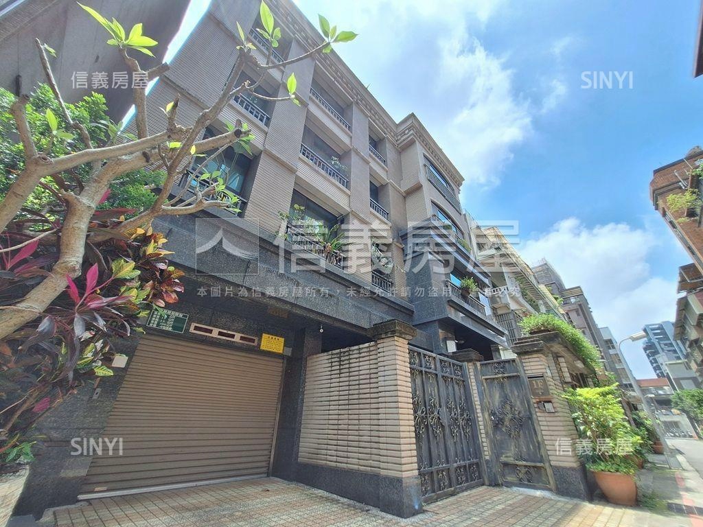 仁愛賦玉採光三房車位房屋室內格局與周邊環境
