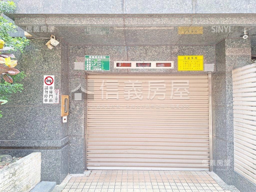 仁愛賦玉採光三房車位房屋室內格局與周邊環境