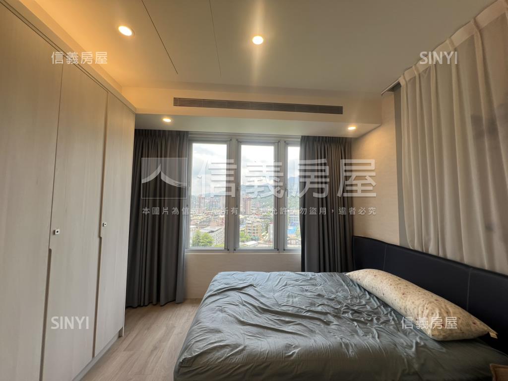 忠順二高樓綠景三房車位房屋室內格局與周邊環境