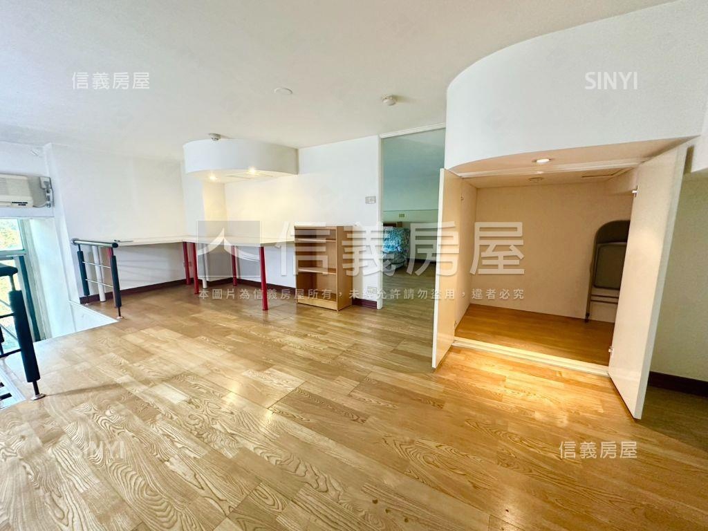 溫馨兩房大空間房屋室內格局與周邊環境
