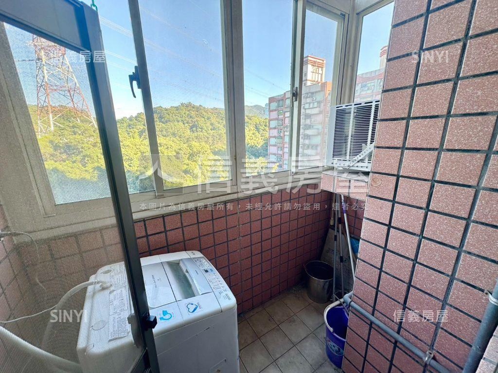 溫馨兩房大空間房屋室內格局與周邊環境